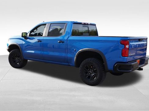 Certified 2023 Chevrolet Silverado 1500 ZR2 w/ Technology Package AWD/4WD image 8