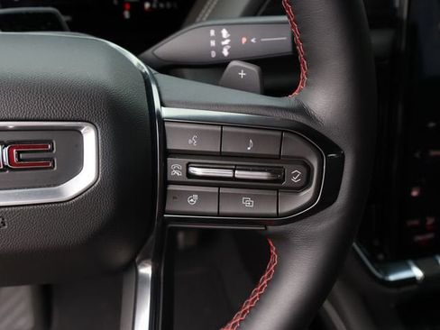 Used 2026 GMC Yukon AT4 Ultimate AWD/4WD image 39