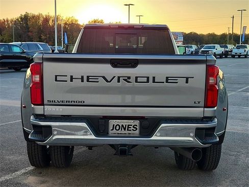 New 2026 Chevrolet Silverado 3500 LT w/ Safety Package image 4