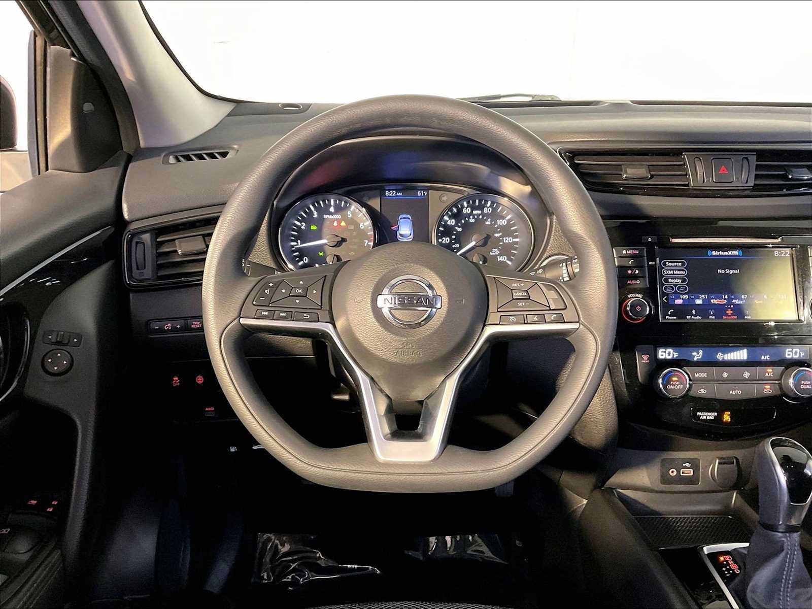 Used 2019 Nissan Rogue Sport SV AWD/4WD image 15
