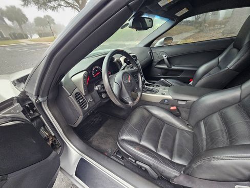 Used 2005 Chevrolet Corvette Coupe 2D w/ Preferred Equipment Group image 25