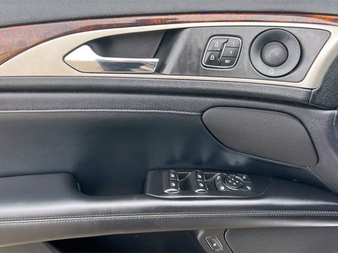 Used 2020 Lincoln MKZ Reserve image 13