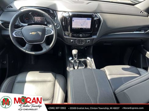 Certified 2023 Chevrolet Traverse LT w/ LT Premium Package AWD/4WD image 15