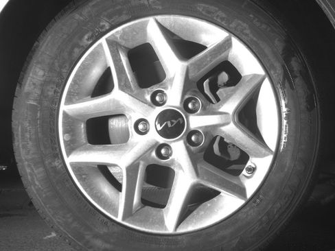 Used 2025 Kia Soul LX w/ LX Technology Package image 13