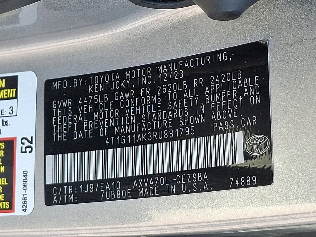 Used 2024 Toyota Camry SE FWD image 27