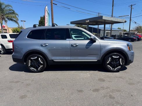 Used 2025 Kia Telluride S AWD/4WD image 8