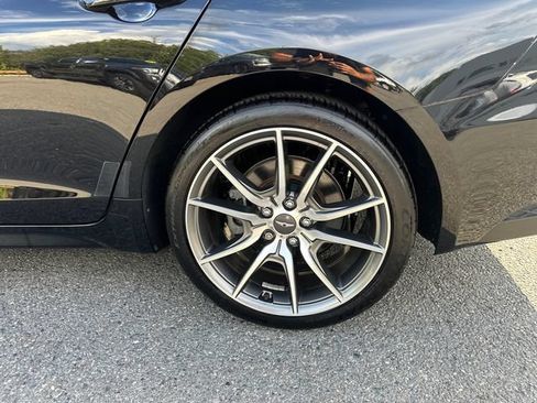 Used 2022 Genesis G70 2.0T w/ Prestige Package RWD image 14