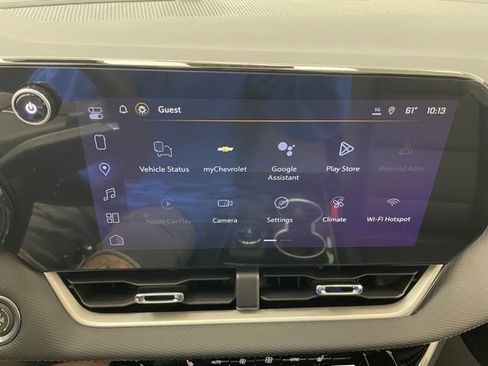 New 2026 Chevrolet Equinox LT w/ Convenience Package II AWD/4WD image 3