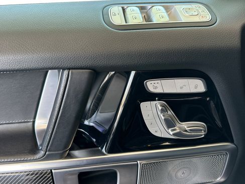 Used 2023 Mercedes-Benz G 550 image 12