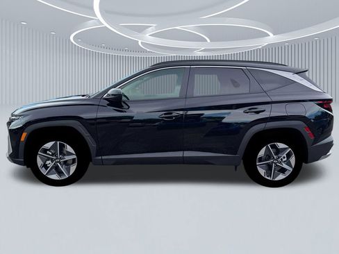 New 2026 Hyundai Tucson SEL FWD image 3