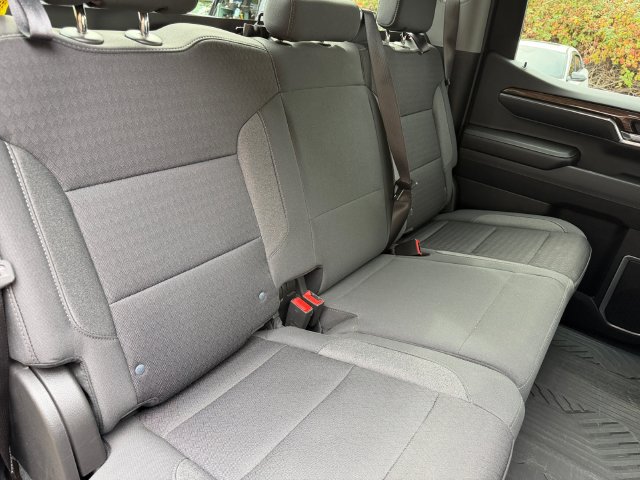 Certified 2024 Chevrolet Silverado 1500 RST AWD/4WD image 22