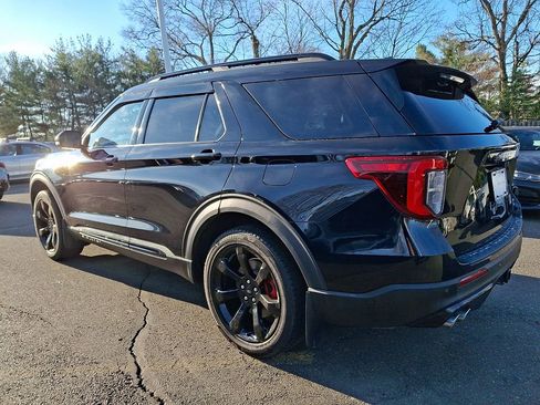 Used 2020 Ford Explorer ST w/ ST Street Pack image 6