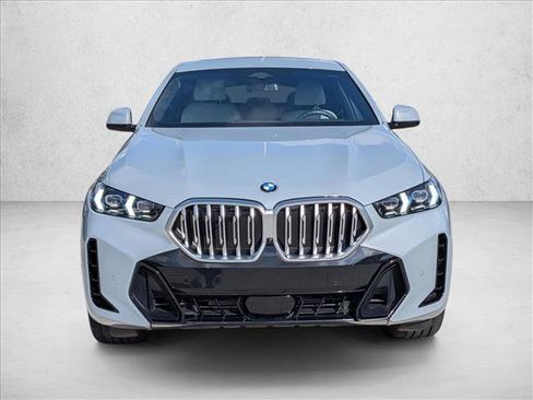 Used 2026 BMW X6 xDrive40i AWD/4WD image 2