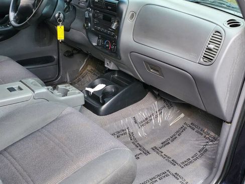 Used 2002 Ford Ranger FX4 image 8