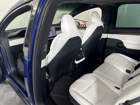 Used 2022 Tesla Model X AWD/4WD image 22