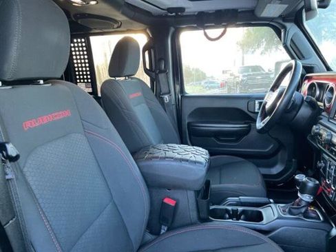 Used 2020 Jeep Gladiator Rubicon image 9