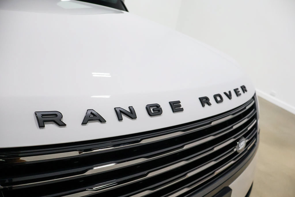 Used 2025 Land Rover Range Rover SV AWD/4WD image 84