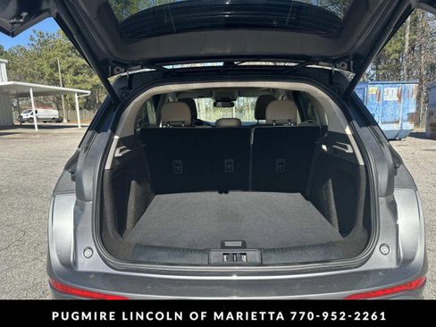 Used 2022 Lincoln Corsair Standard w/ Premium Package image 36