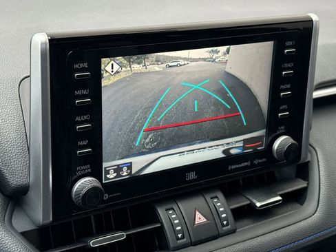 Used 2020 Toyota RAV4 XSE image 21