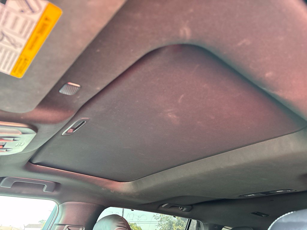 Used 2021 Toyota Highlander XSE FWD image 24