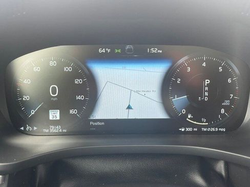 Used 2019 Volvo XC60 T5 Momentum w/ Multimedia Package AWD/4WD image 22