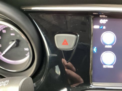 Used 2020 Buick Envision Preferred image 53