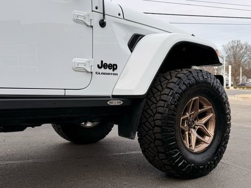 Used 2021 Jeep Gladiator Overland AWD/4WD image 21