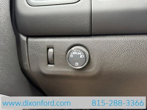 Used 2022 Chevrolet Colorado LT w/ Fleet Safety Package image 17