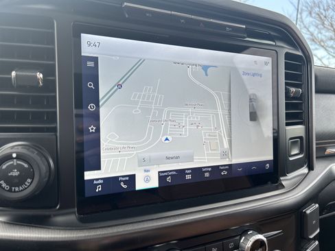 Used 2023 Ford F150 Platinum image 12