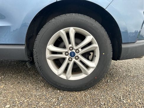 Used 2019 Ford Edge SEL w/ Equipment Group 201A FWD image 5