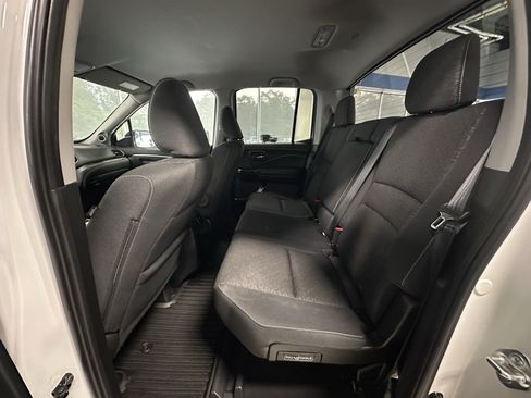 Used 2023 Honda Ridgeline Sport image 22