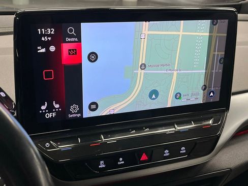 Certified 2021 Volkswagen ID.4 Pro S image 32