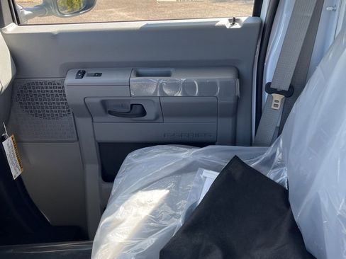 New 2025 Ford E-350 and Econoline 350 Super Duty w/ Power Equipment Group image 10