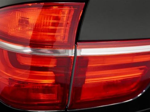 Used 2013 BMW X5 xDrive50i image 45