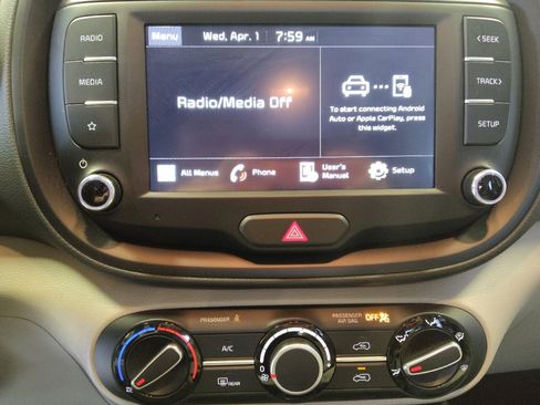 Used 2025 Kia Soul S image 25