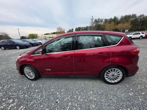 Used 2014 Ford C-MAX Energi SEL w/ Equipment Group 302A FWD image 8
