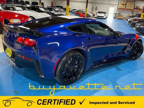 Used 2019 Chevrolet Corvette Grand Sport RWD image 2