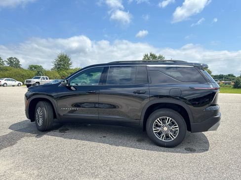 New 2026 Chevrolet Traverse LT image 4