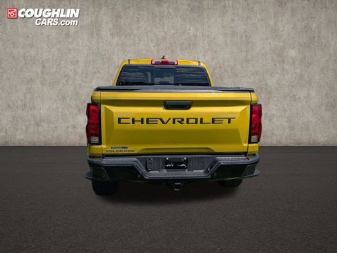 Used 2023 Chevrolet Colorado Trail Boss w/ Technology Package AWD/4WD image 6