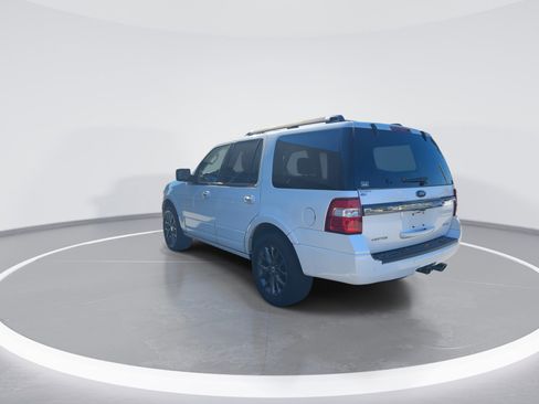 Used 2017 Ford Expedition Limited w/ Equipment Group 301A image 7