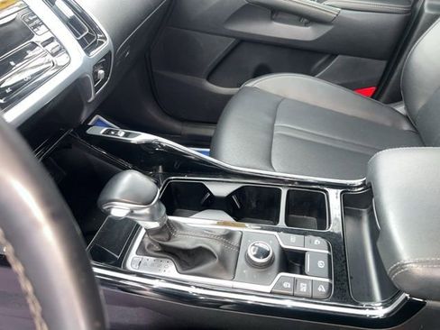 Used 2022 Kia Sorento SX image 15