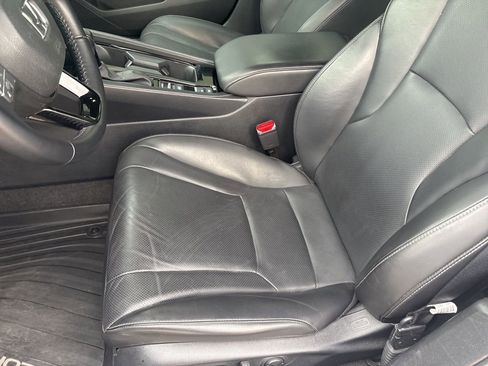 Used 2023 Honda Accord Sport image 13