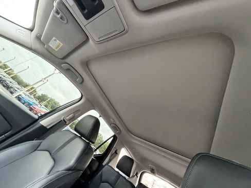 Used 2023 Honda Pilot Touring image 34