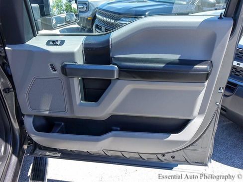Used 2016 Ford F150 XLT RWD image 21