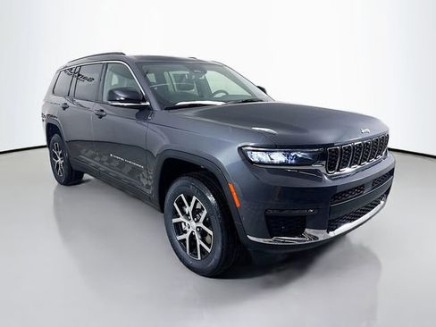 New 2025 Jeep Grand Cherokee L Limited w/ Luxury Tech Group II image 1