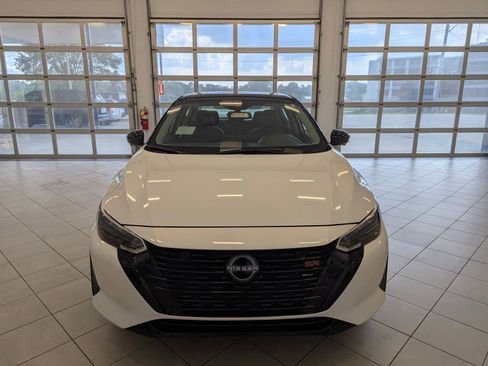 New 2025 Nissan Sentra SR w/ SR Premium Package image 8