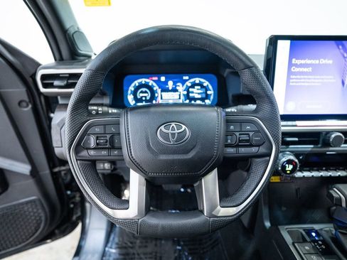 Used 2024 Toyota Tacoma Limited w/ Limited Package (LT) AWD/4WD image 16
