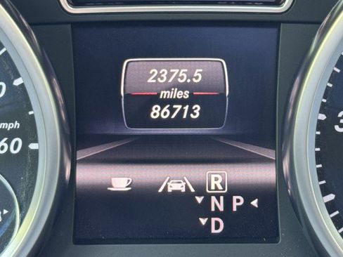 Used 2013 Mercedes-Benz GL 450 4MATIC image 12