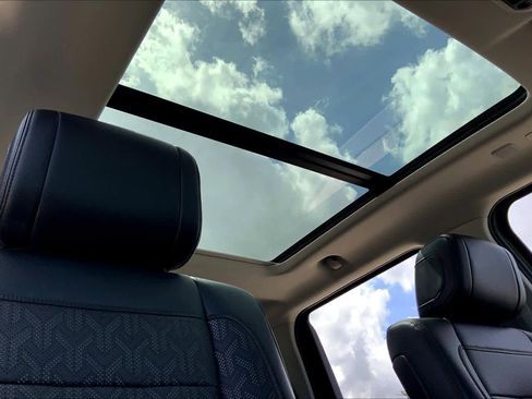 Used 2023 Toyota Tundra Limited w/ TRD Off-Road Package image 14