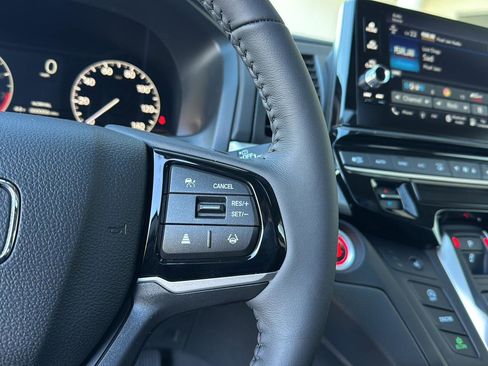 New 2026 Honda Odyssey EX-L image 17